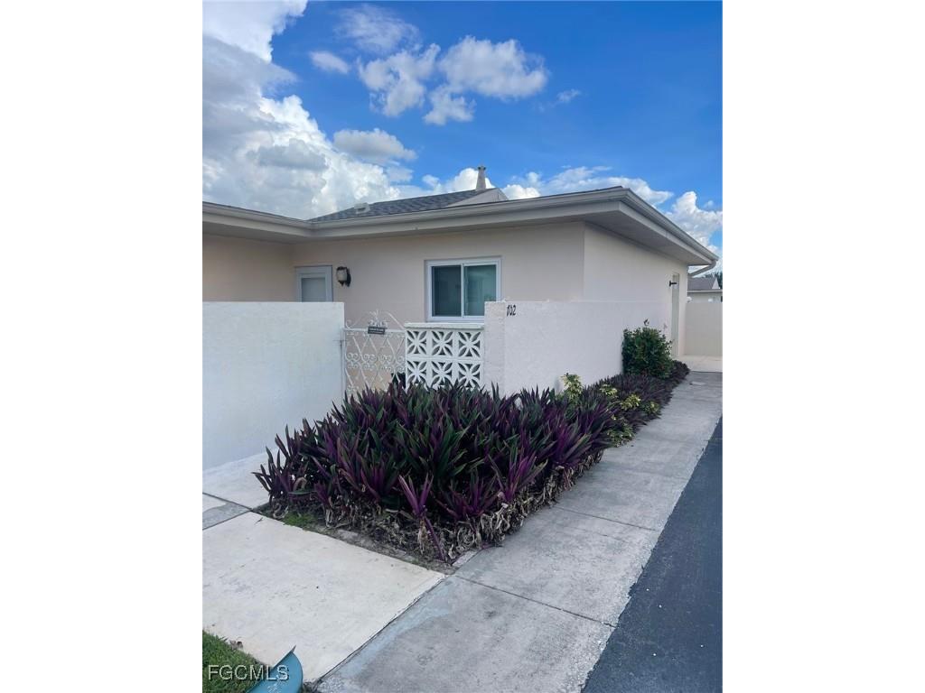 702 Joel Boulevard Lehigh Acres FL 33936 2025012144 image1