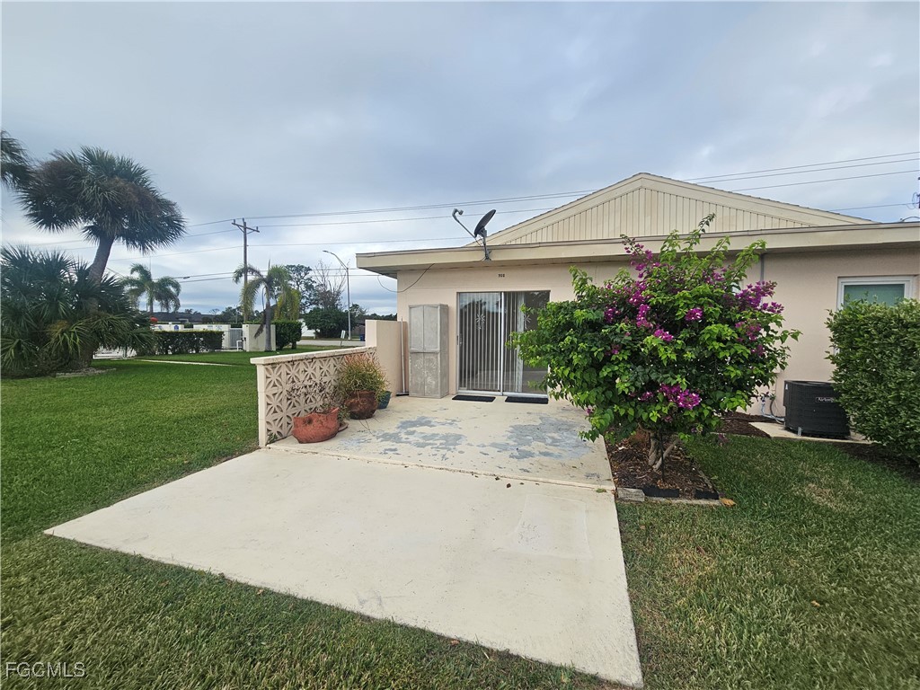 702 Joel Boulevard Lehigh Acres FL 33936 2025024088 image18