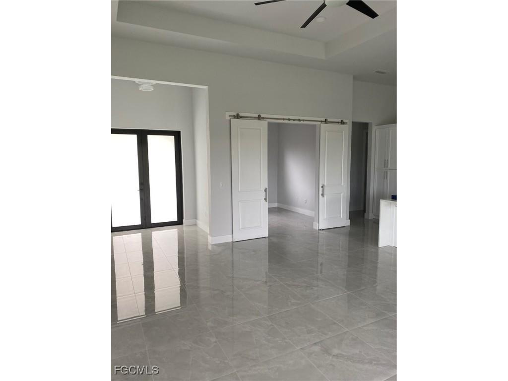 702 NW 2nd Lane Cape Coral FL 33993 2025014012 image14