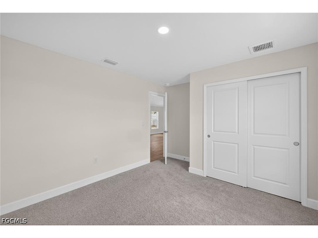 702 NW Douglas Circle Cape Coral FL 33993 2026019349 image17