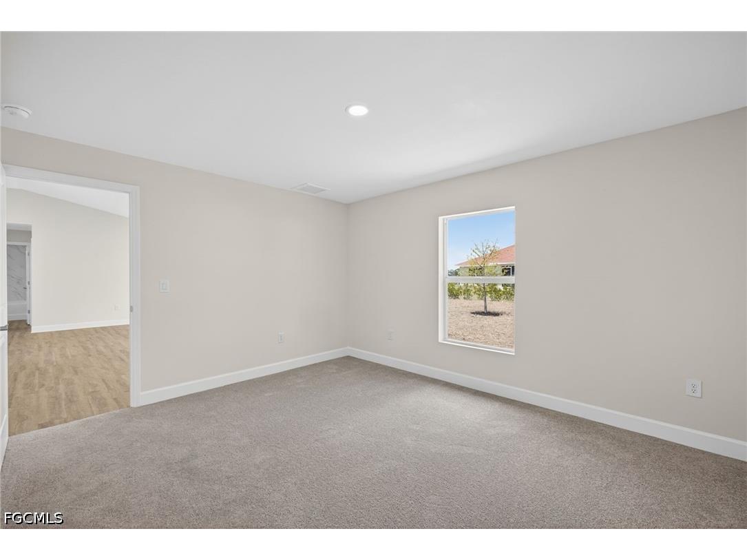 702 NW Douglas Circle Cape Coral FL 33993 2026019349 image21