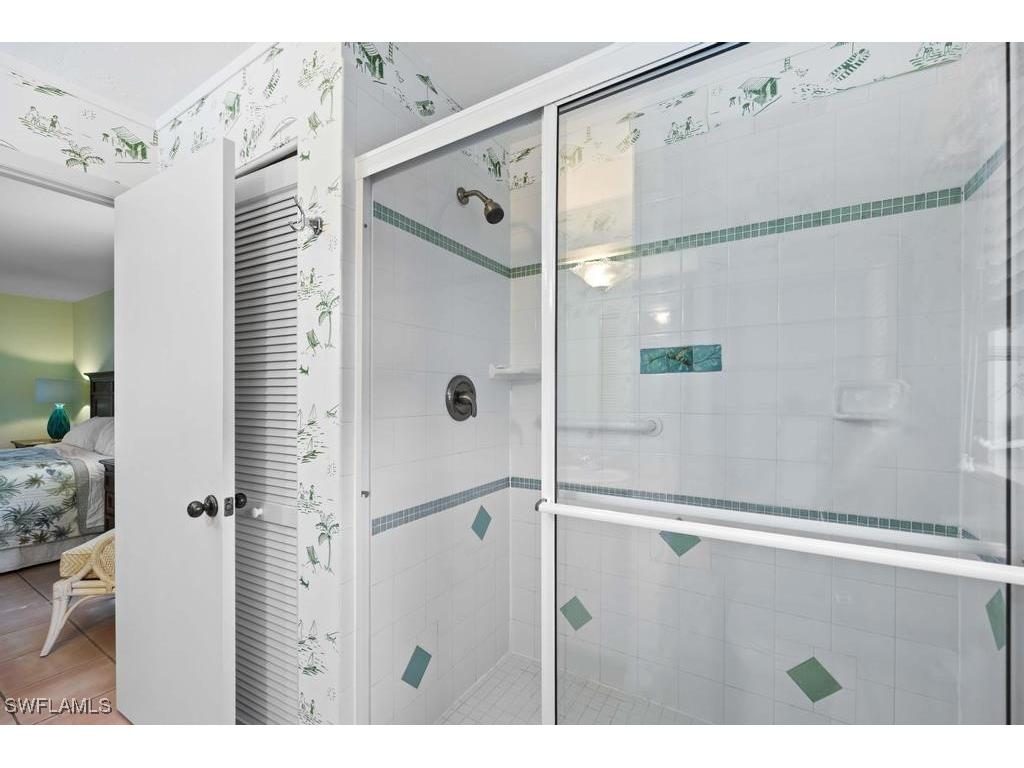 702 Pyrula Avenue Sanibel FL 33957 224104948 image21