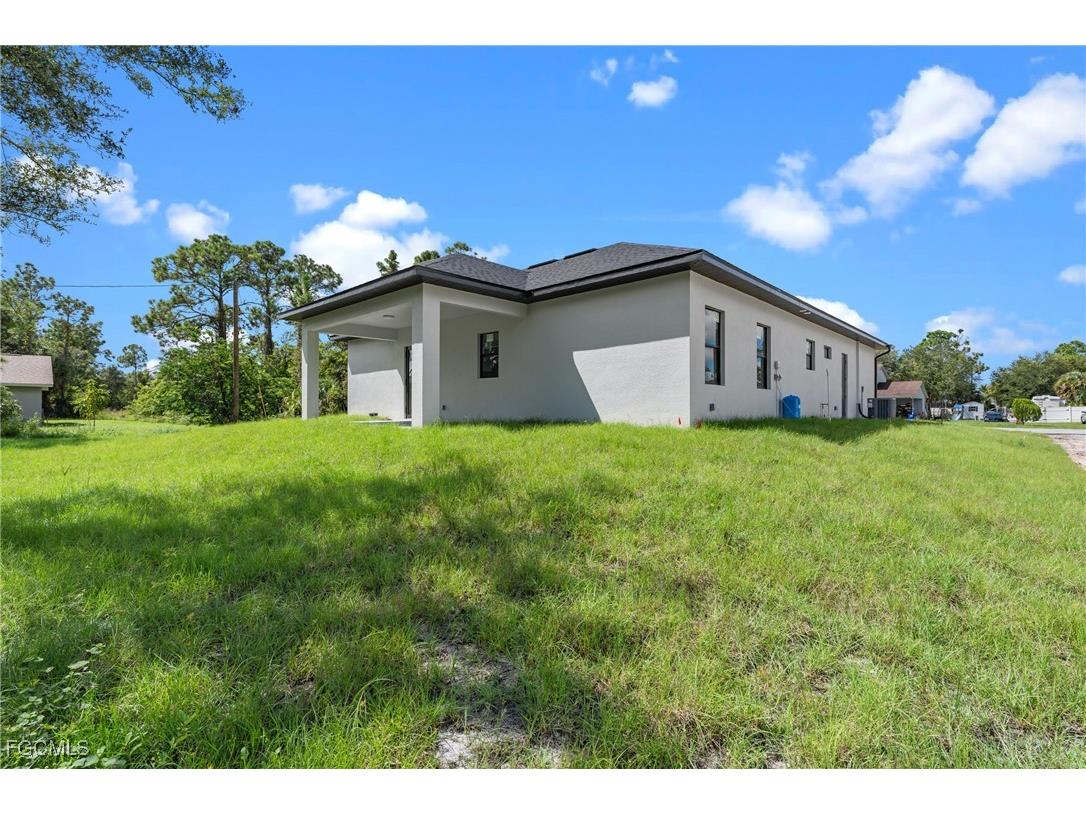 702 Richmond Avenue N Lehigh Acres FL 33972 2025013539 image24