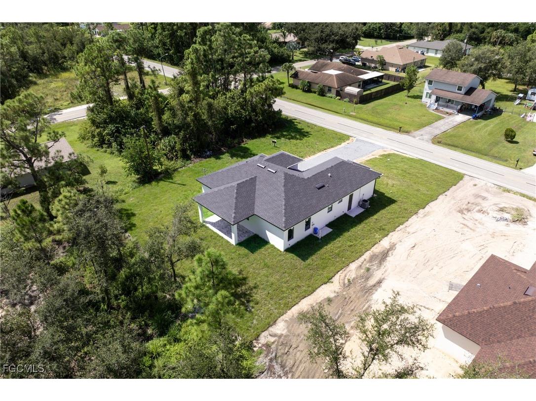 702 Richmond Avenue N Lehigh Acres FL 33972 2025013539 image28