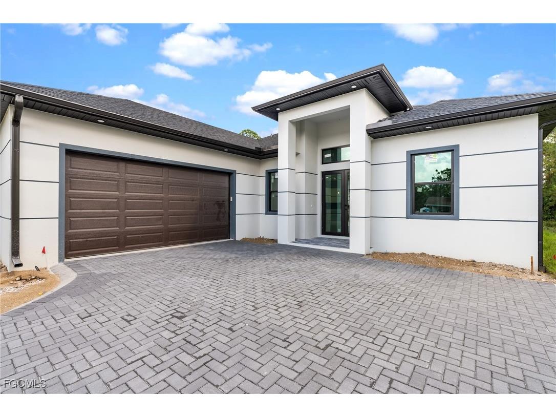 702 Richmond Avenue N Lehigh Acres FL 33972 2025013539 image35