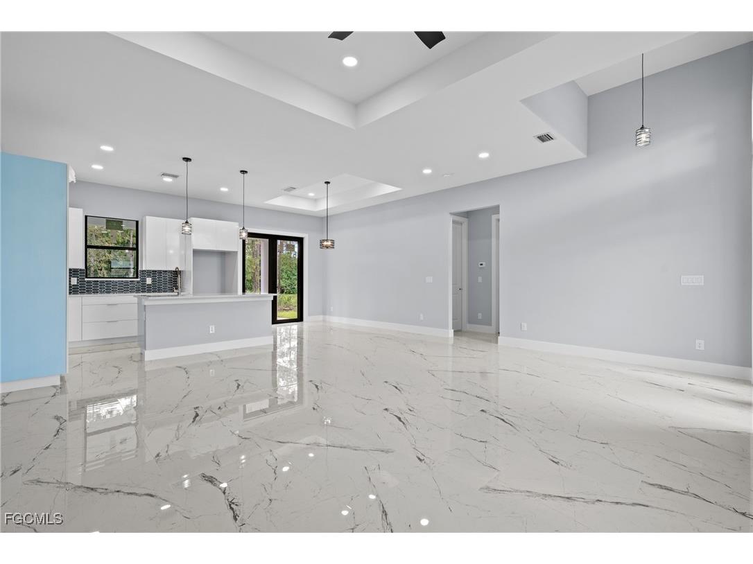 702 Richmond Avenue N Lehigh Acres FL 33972 2025013539 image4