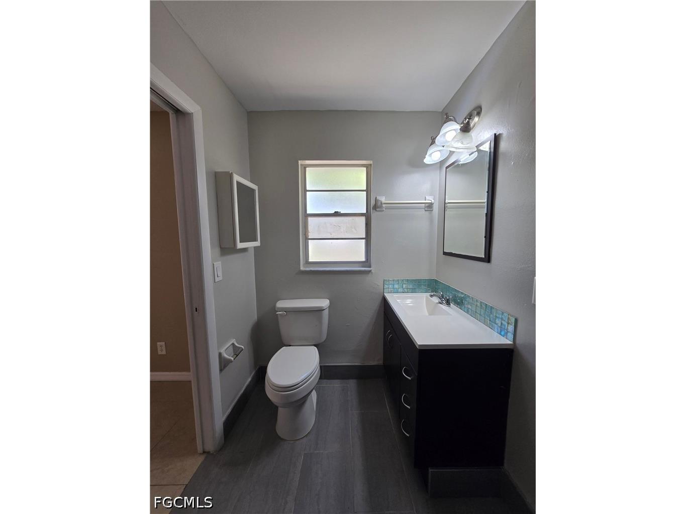 702 SE 47th Street #4 Cape Coral FL 33904 2026022495 image12