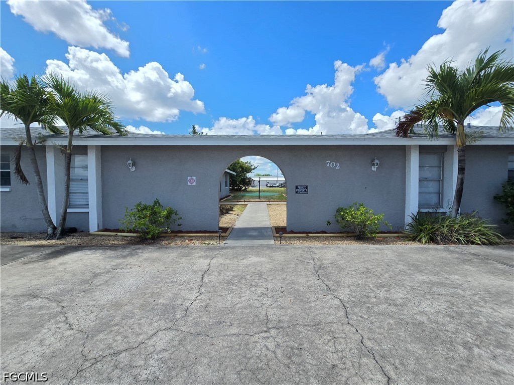 702 SE 47th Street #4 Cape Coral FL 33904 2026022495 image3