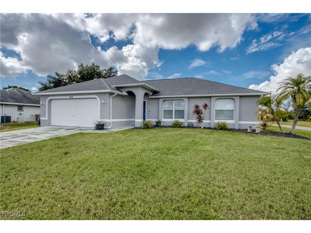 702 SW 11th Avenue Cape Coral FL 33991 2025010034 image1