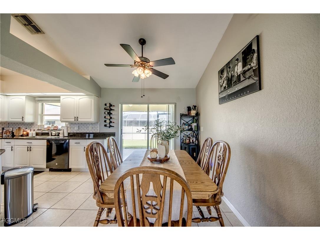 702 SW 11th Avenue Cape Coral FL 33991 2025010034 image18