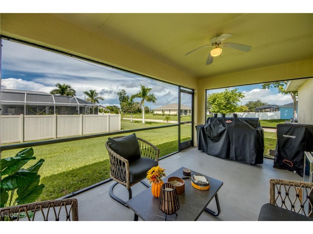 702 SW 11th Avenue Cape Coral FL 33991 2025010034 image24
