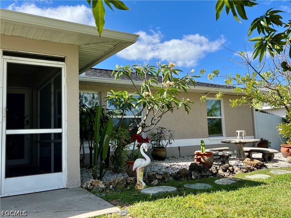 702 SW 25th Street Cape Coral FL 33914 2026017992 image2