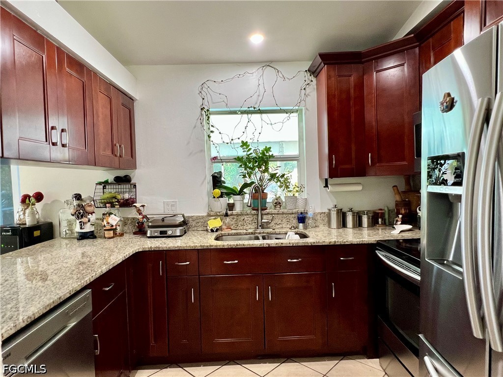 702 SW 25th Street Cape Coral FL 33914 2026017992 image3
