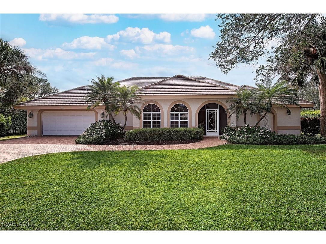 702 Willowwood Lane Naples FL 34108 225003741 image1