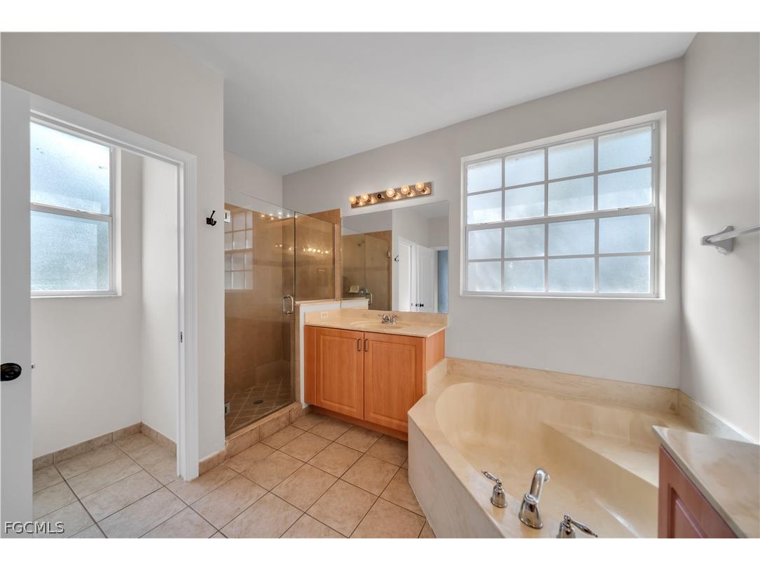 7020 Ambrosia Lane #1108 Naples FL 34119 2026010899 image26