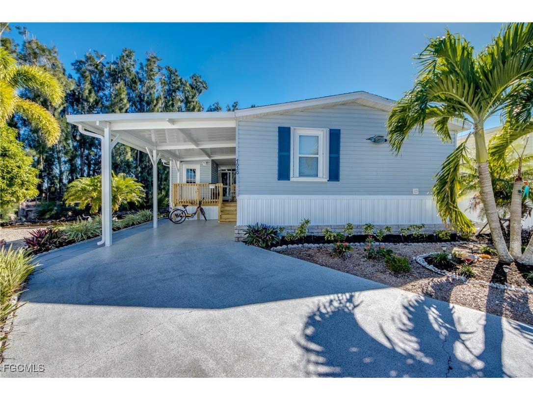 7020 Drum Drive Saint James City FL 33956 2026002803 image1