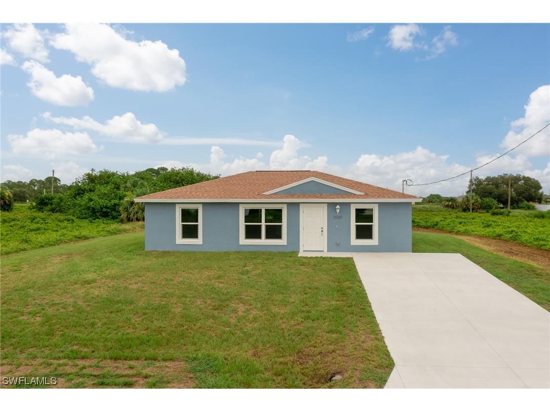 7020 Gill Circle Labelle FL 33935 223028240 image1