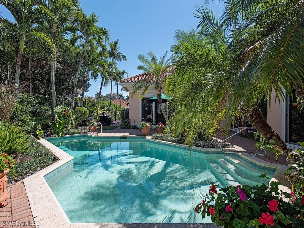 7020 Verde Way Naples FL 34108 224008189 image1