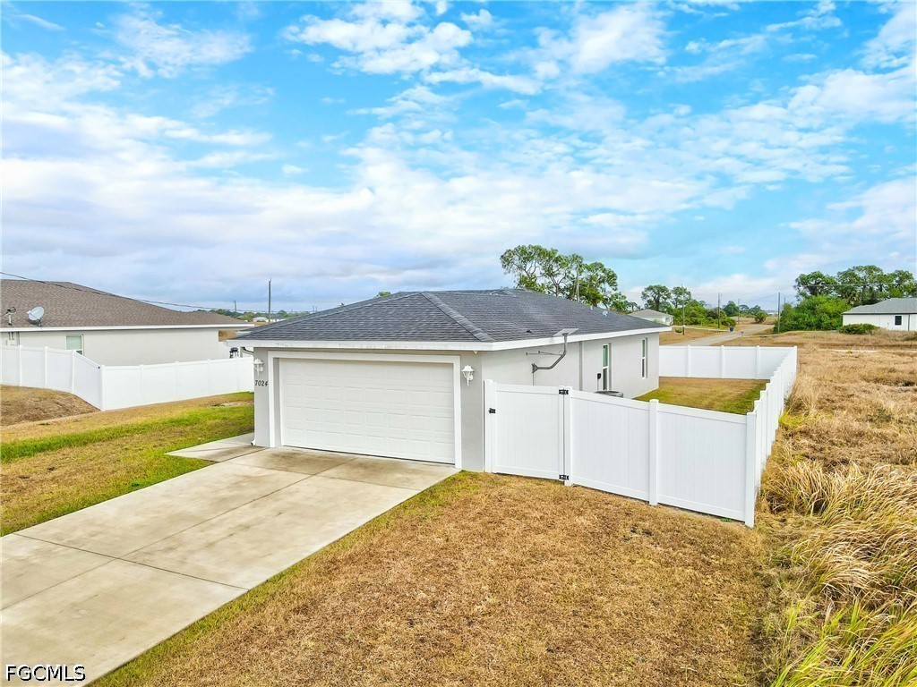 7024 Hero Circle Labelle FL 33935 2026016638 image5