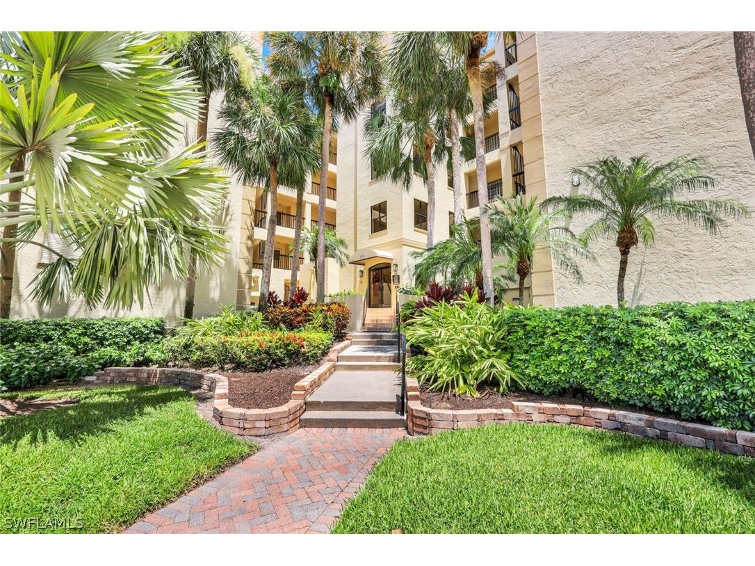 7024 Pelican Bay Boulevard #F504 Naples FL 34108 224058815 image1