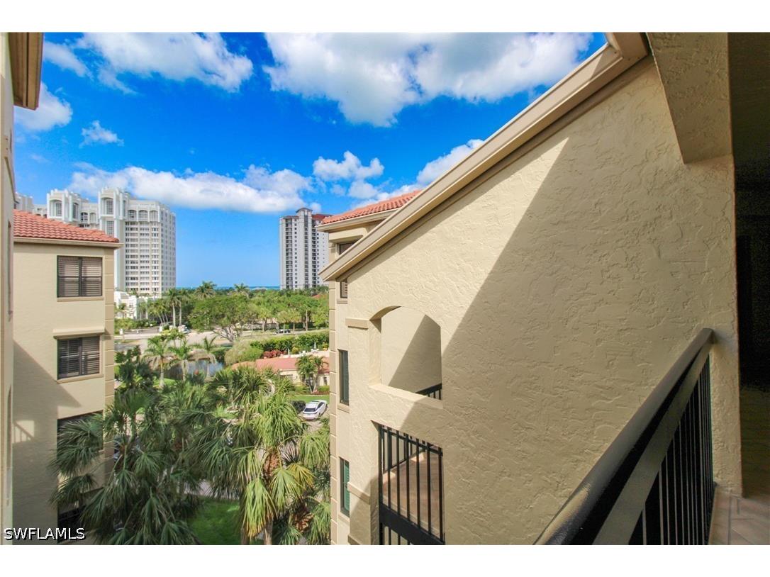 7024 Pelican Bay Boulevard #F-504 Naples FL 34108 226025252 image3