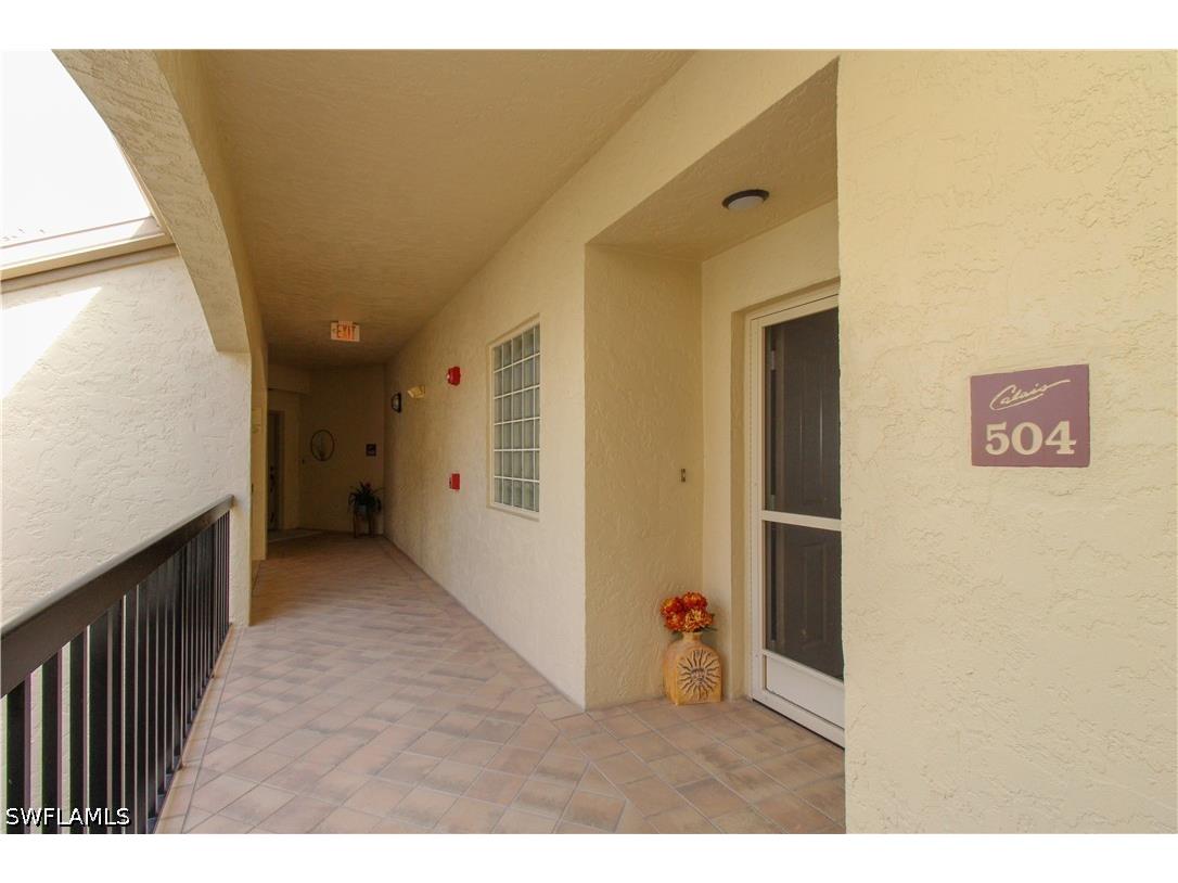 7024 Pelican Bay Boulevard #F-504 Naples FL 34108 226025252 image5