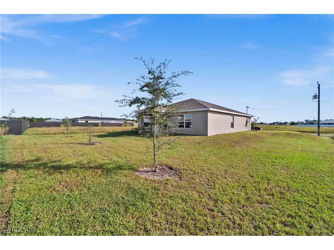 7024 Waldo Circle Labelle FL 33935 224096714 image7