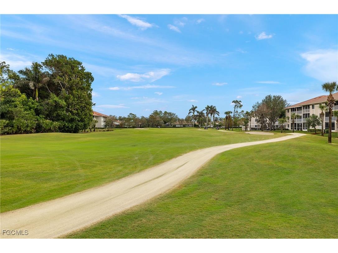 7025 Dennis Circle #G104 Naples FL 34104 2025008252 image24