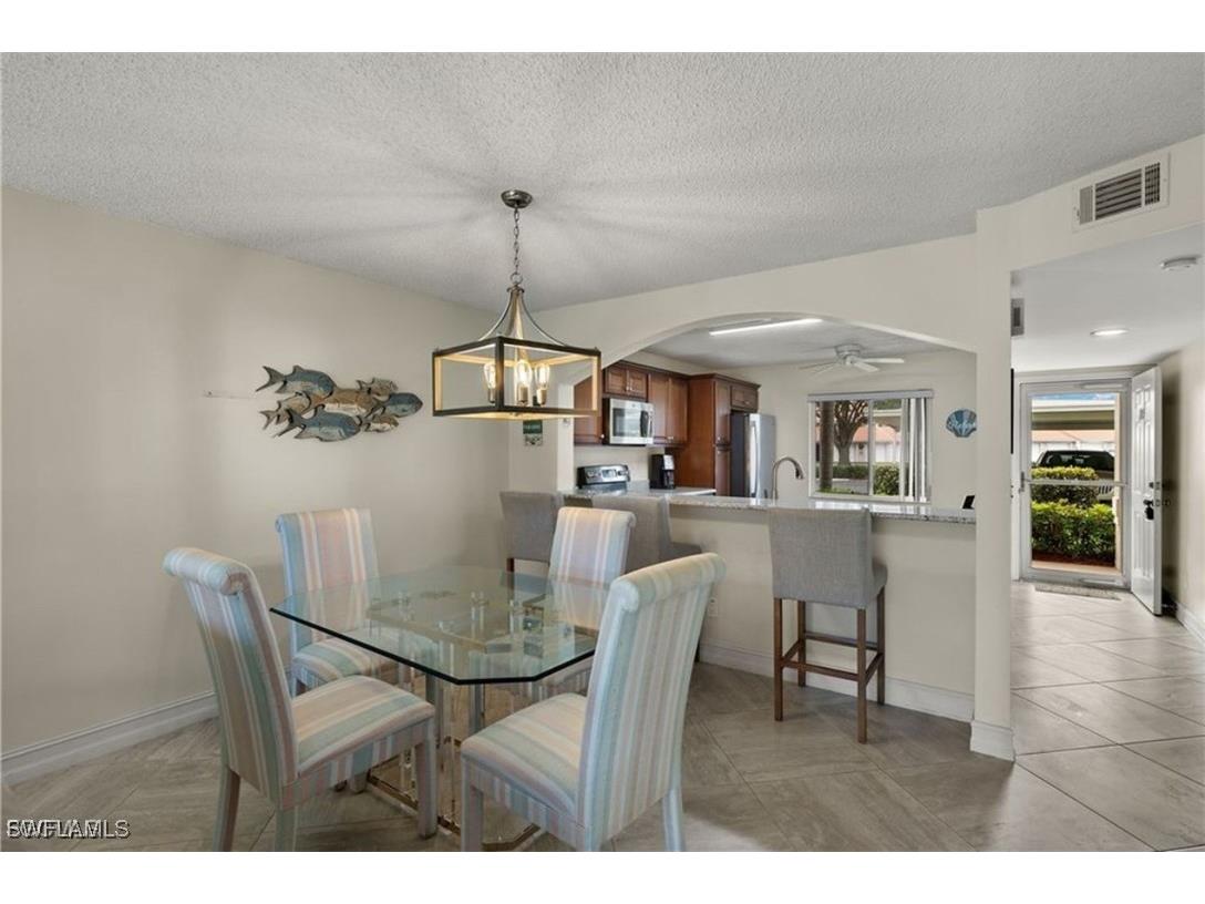 7025 Dennis Circle #G104 Naples FL 34104 225074287 image5