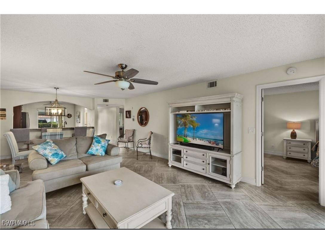 7025 Dennis Circle #G104 Naples FL 34104 225074287 image6