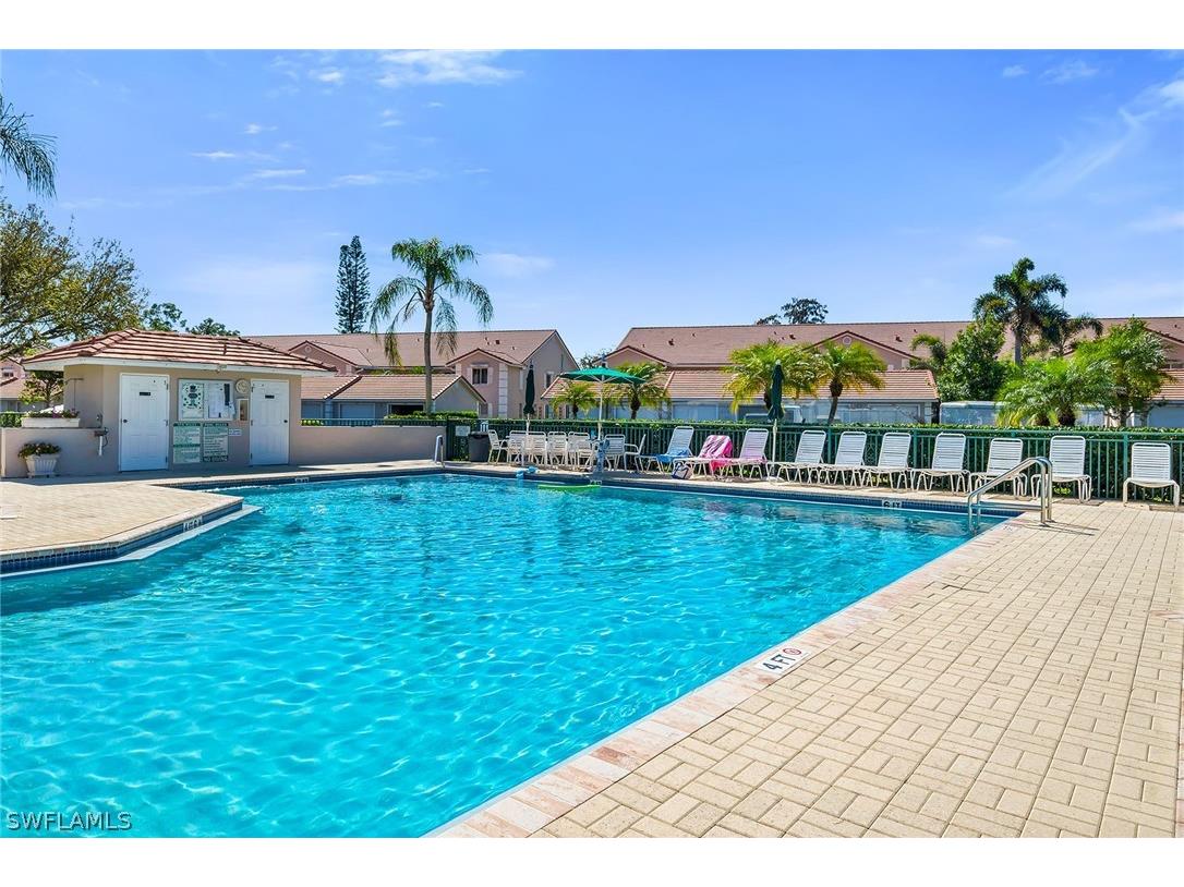 7025 Dennis Circle #G202 Naples FL 34104 226009100 image27