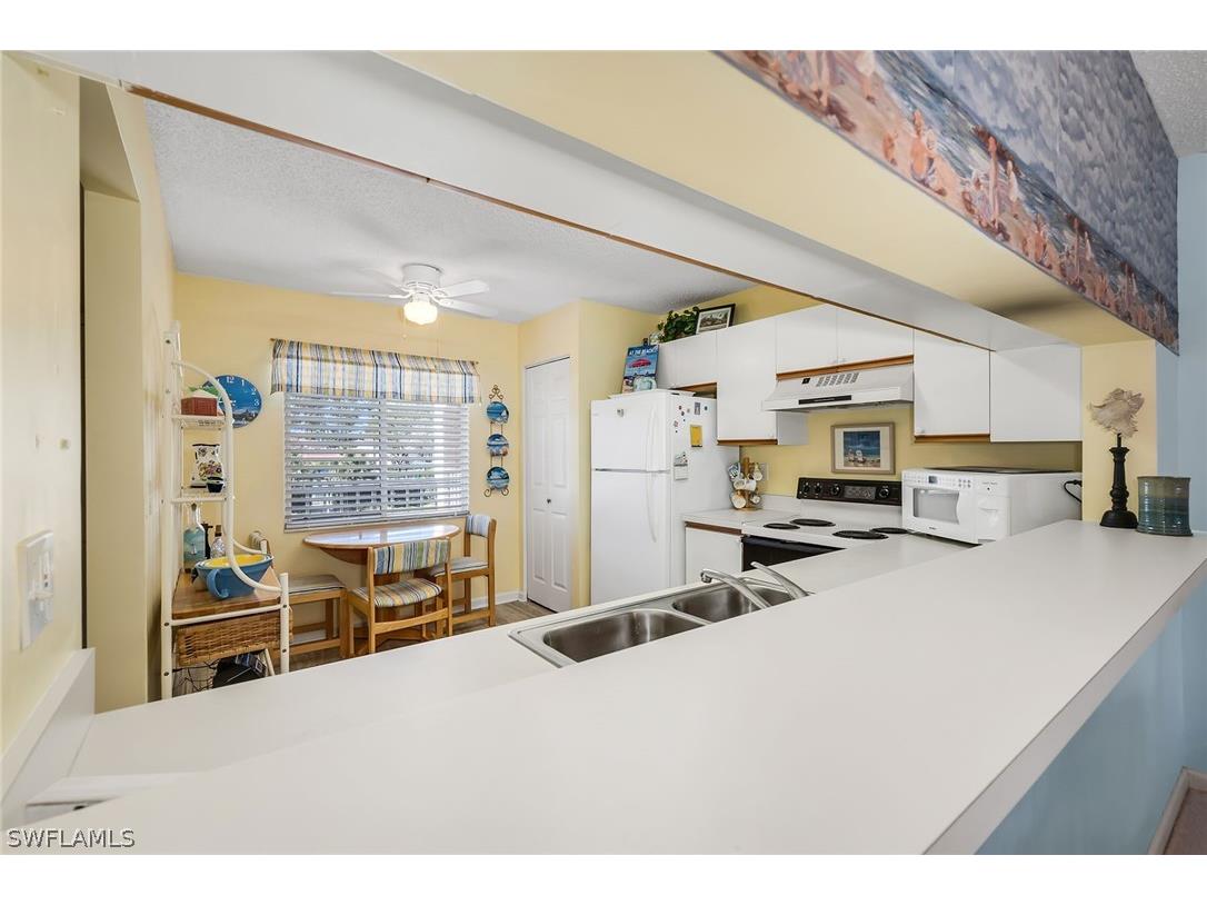 7025 Dennis Circle #G202 Naples FL 34104 226009100 image6