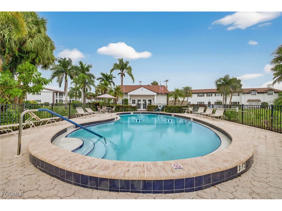 7025 New Post Drive #4 North Fort Myers FL 33917 2026003842 image22