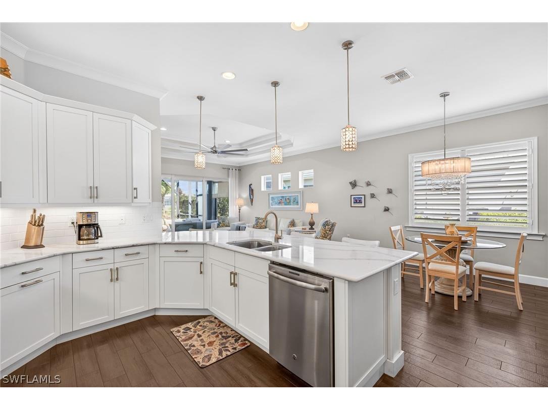 7026 Dominica Drive Naples FL 34113 226010051 image10