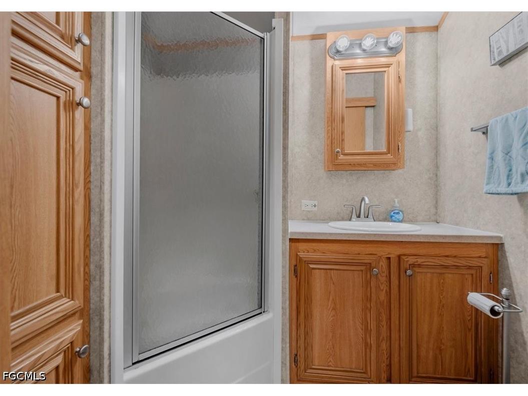 7029 Granada Lakes Drive Fort Myers FL 33967 2026012660 image40