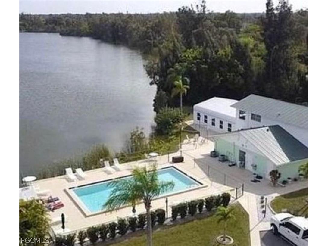 7029 Granada Lakes Drive Fort Myers FL 33967 2026012660 image7