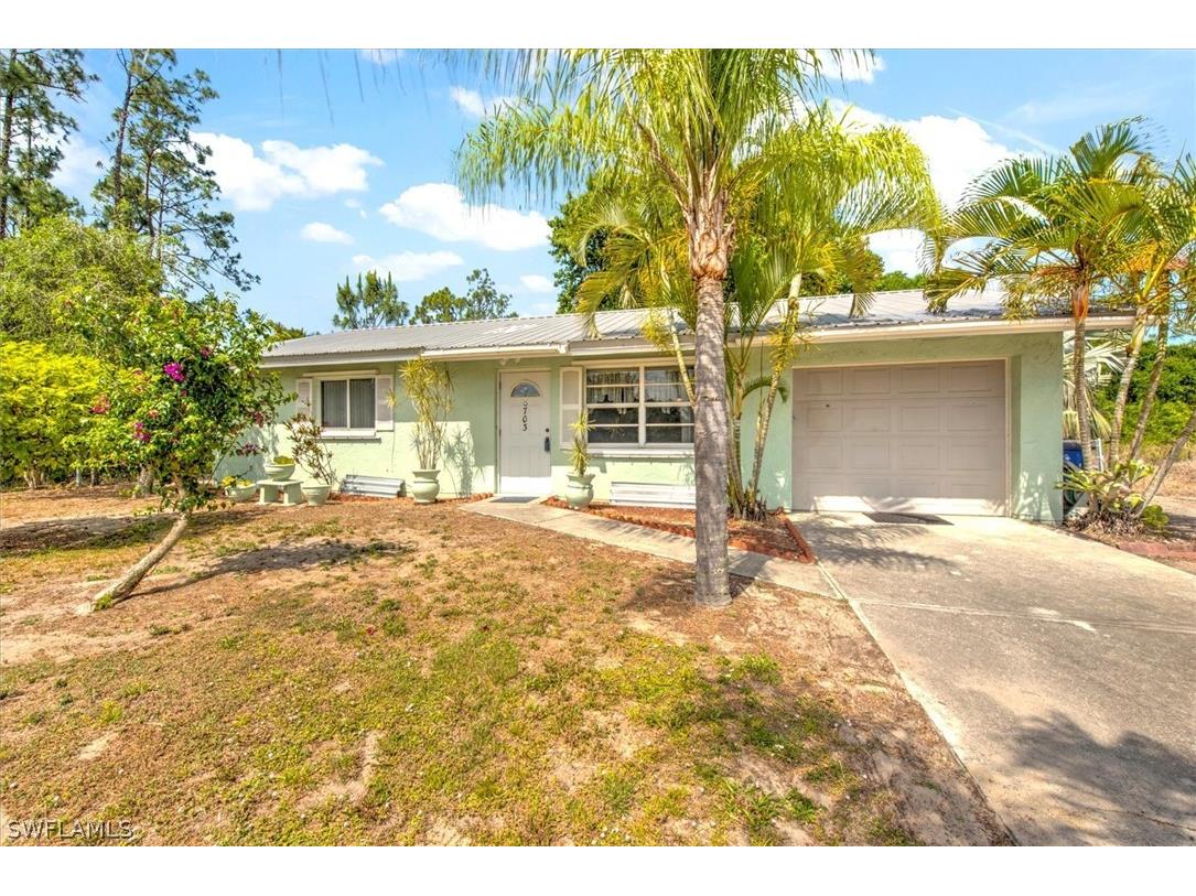703 Labrador Avenue N Lehigh Acres FL 33971 224037935 image1