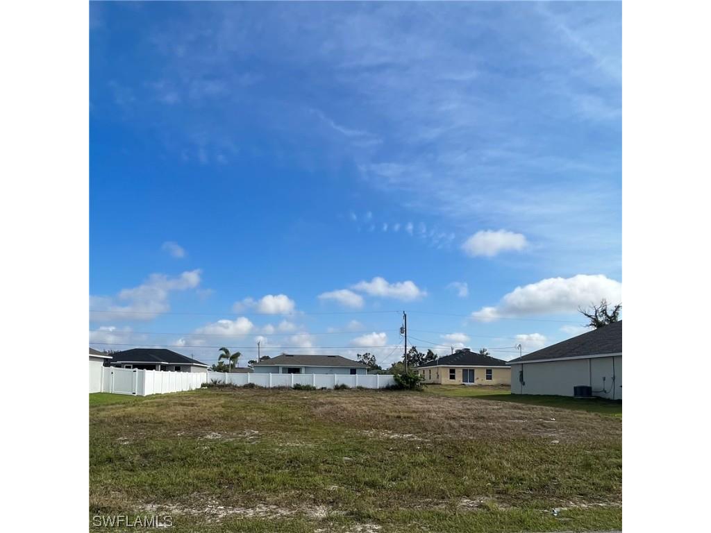 703 NW 1st Terrace Cape Coral FL 33993 223029085 image1