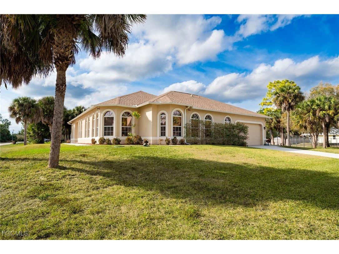 703 Plumosa Avenue Lehigh Acres FL 33972 2026002813 image1