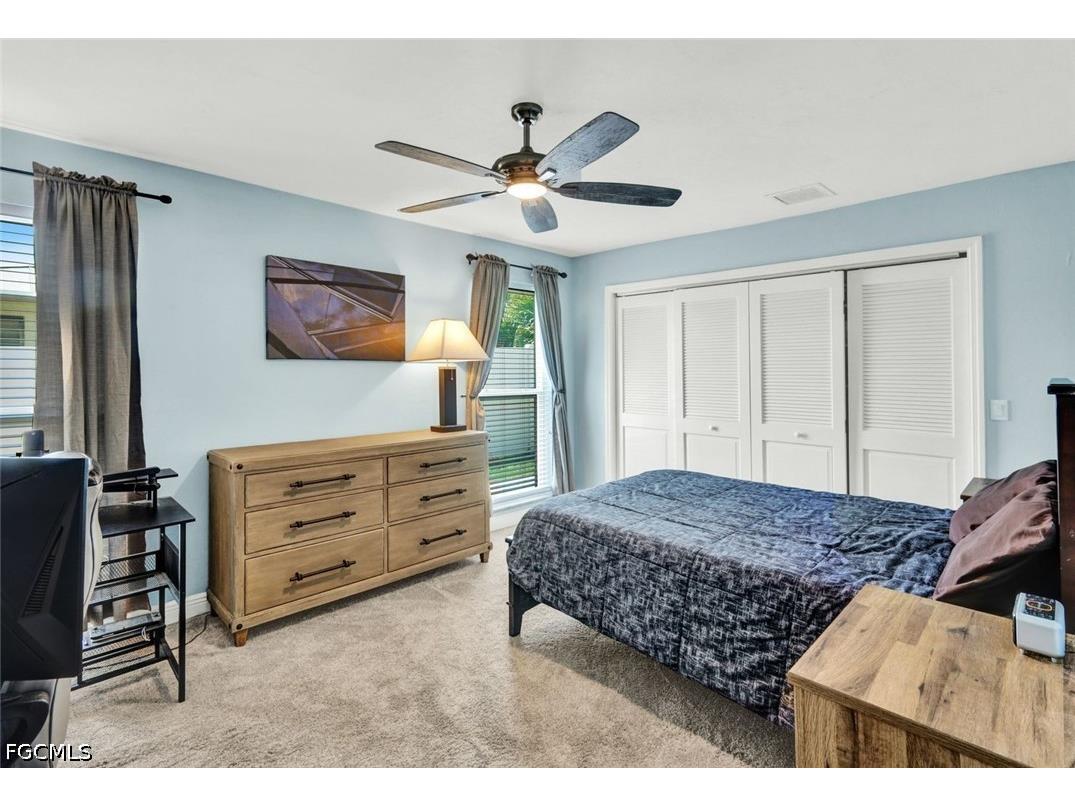 703 SE 33rd Terrace Cape Coral FL 33904 2026018611 image18