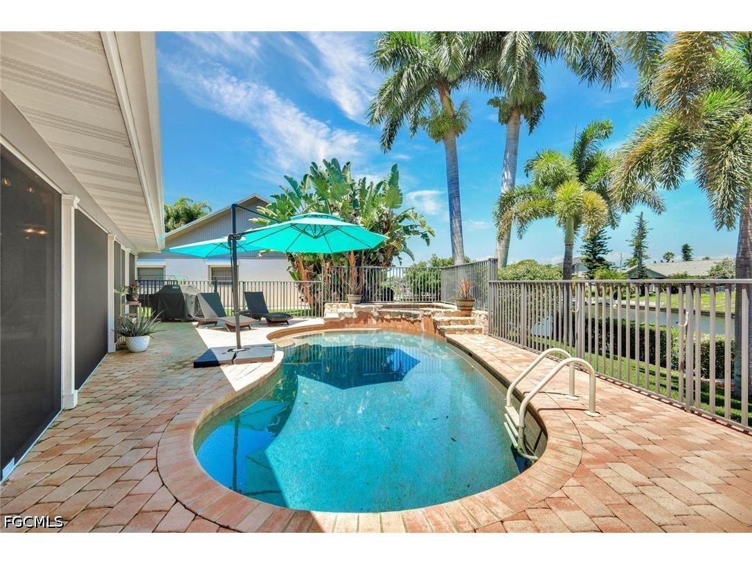 703 SE 33rd Terrace Cape Coral FL 33904 2026018611 image26