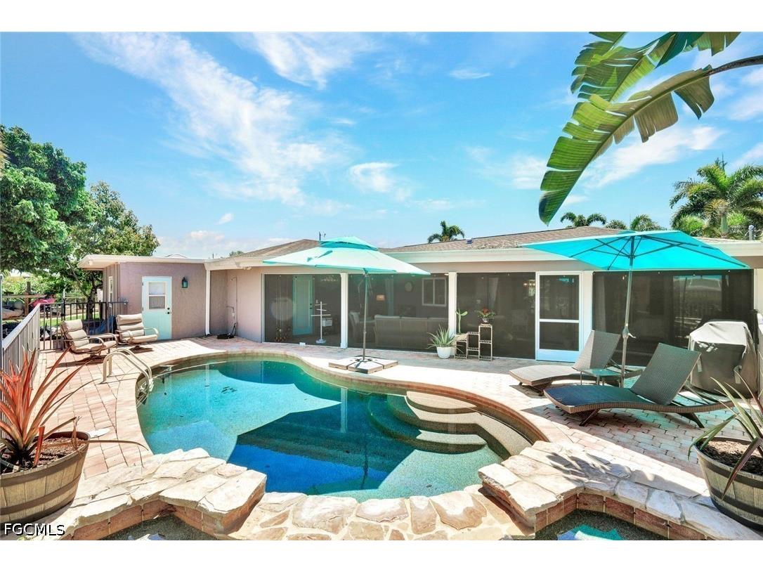 703 SE 33rd Terrace Cape Coral FL 33904 2026018611 image41