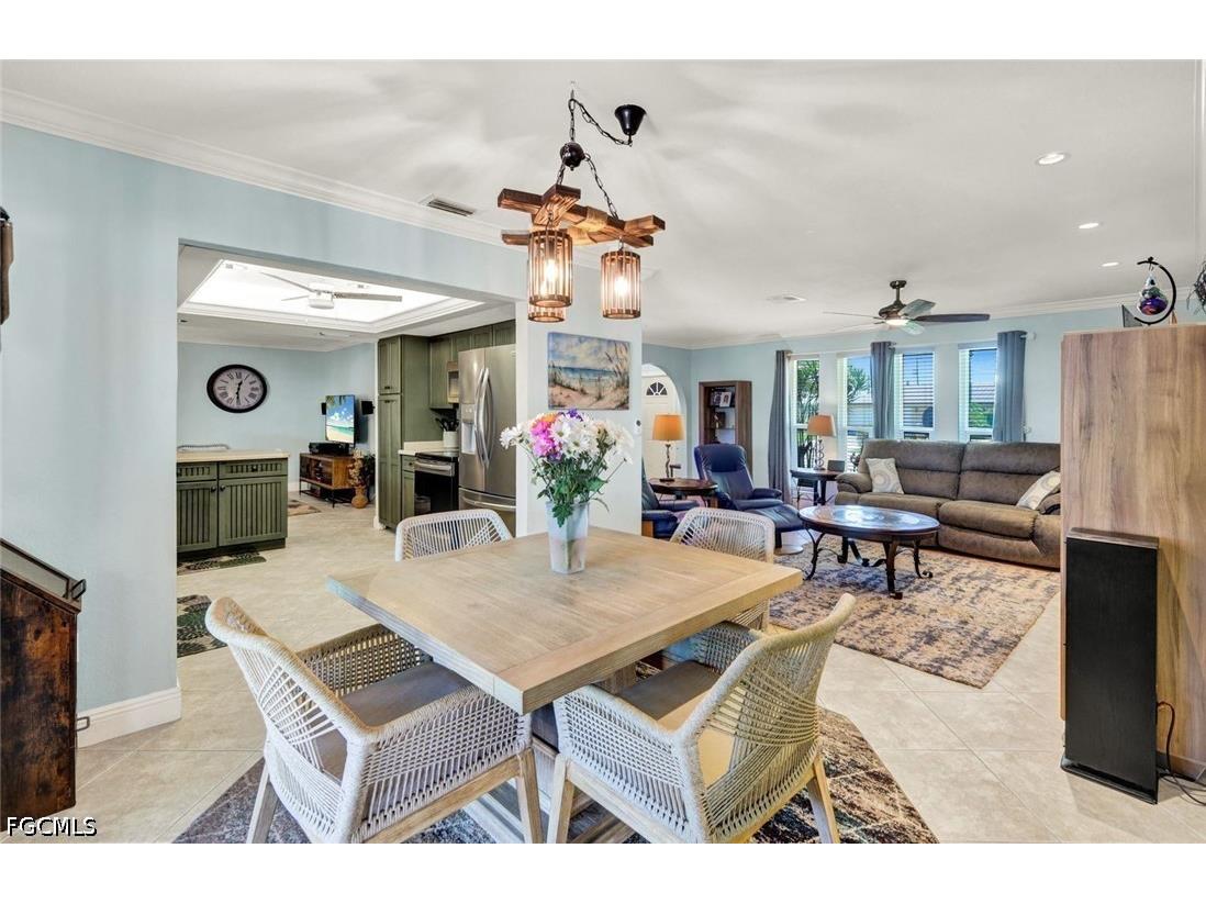 703 SE 33rd Terrace Cape Coral FL 33904 2026018611 image6