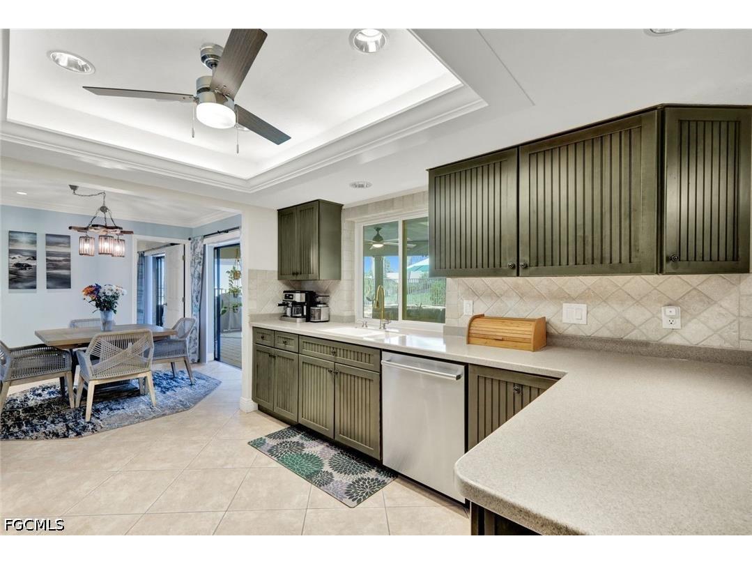 703 SE 33rd Terrace Cape Coral FL 33904 2026018611 image8