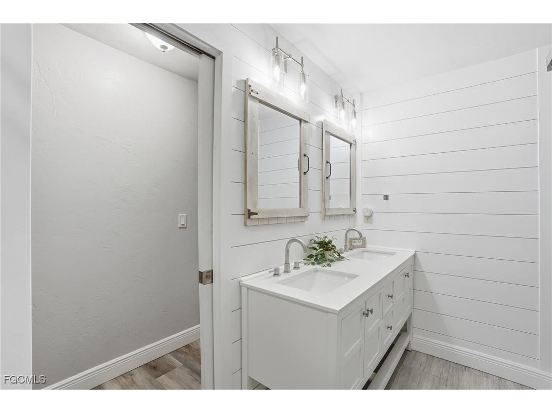 703 SE 7th Street #2 Cape Coral FL 33990 2026006077 image19