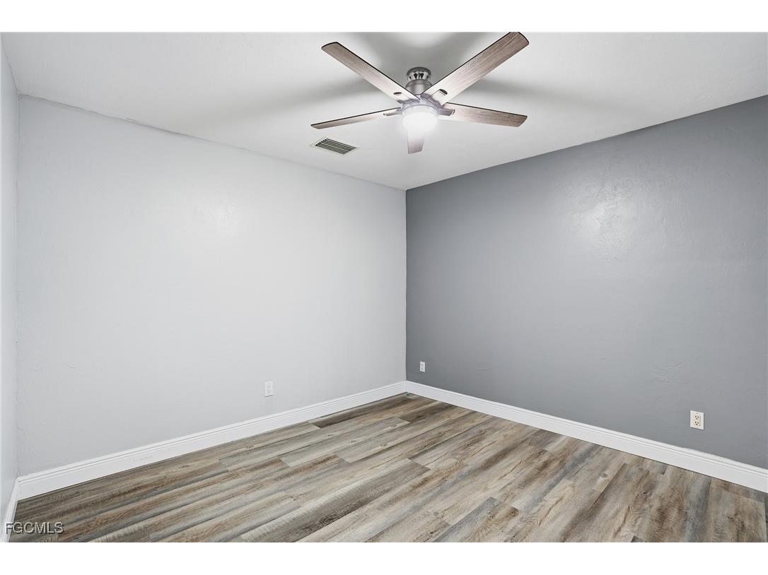 703 SE 7th Street #2 Cape Coral FL 33990 2026006077 image22