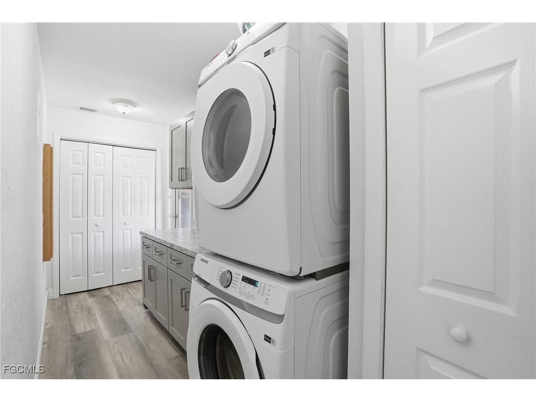 703 SE 7th Street #2 Cape Coral FL 33990 2026006077 image24