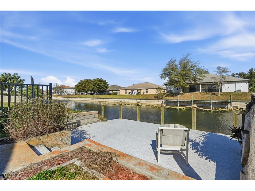 703 SE 7th Street #2 Cape Coral FL 33990 2026006077 image31