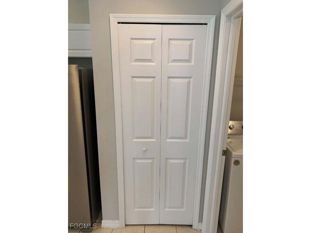 703 SW 22nd Street Cape Coral FL 33991 2025007928 image14