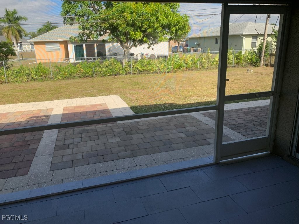 703 SW 22nd Street Cape Coral FL 33991 2025007928 image39